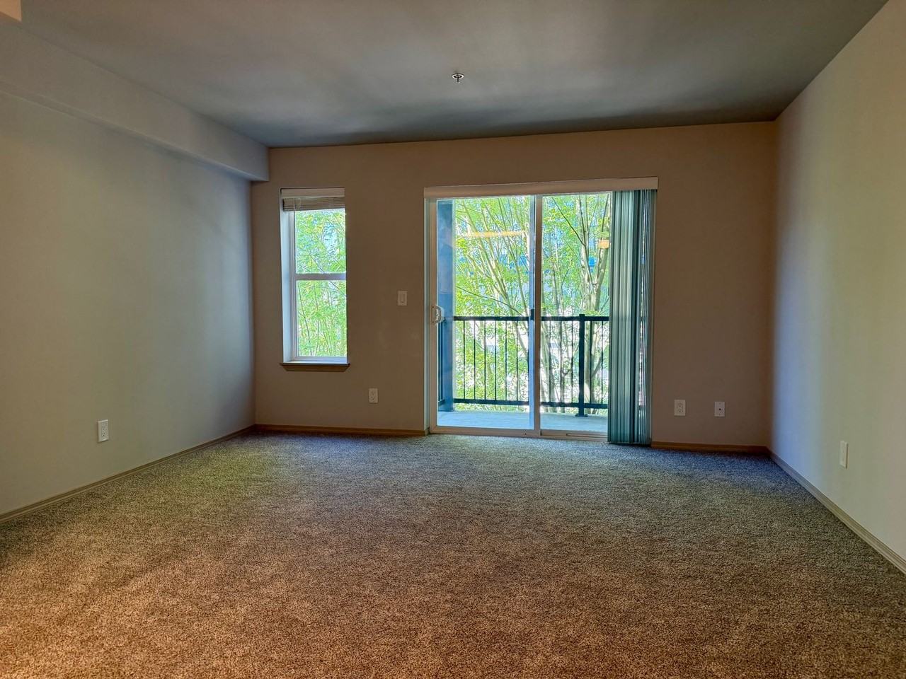 600 N 85th St #307 - Photo 6 of 16