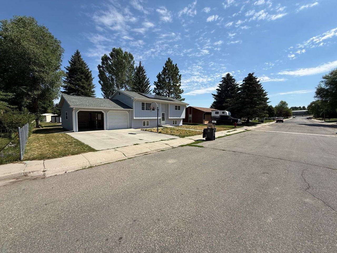 365 Bellvue Ave - Photo 2 of 50