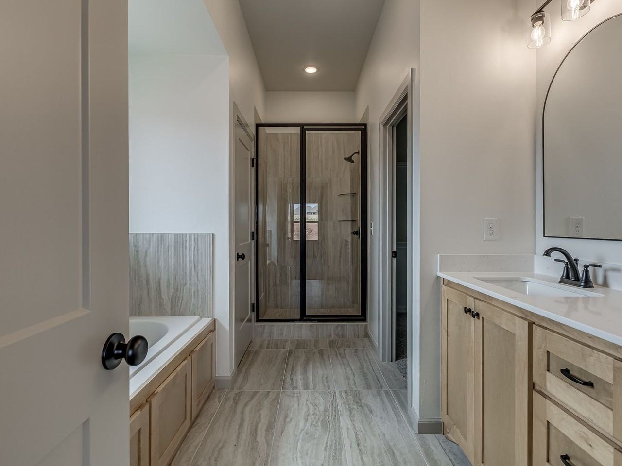 1103 1103 Wisteria Way - Photo 3 of 50