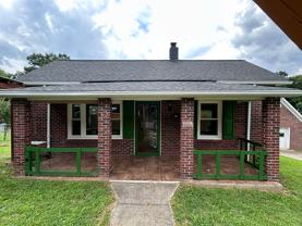 435 Lawrence St - Photo 1 of 1