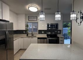 502 Ne 163rd St - Photo 1 of 1