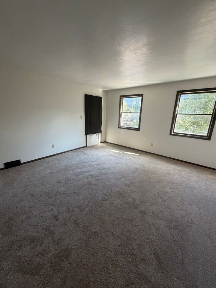 159A Market St 2nd Fl - Photo 3 of 6