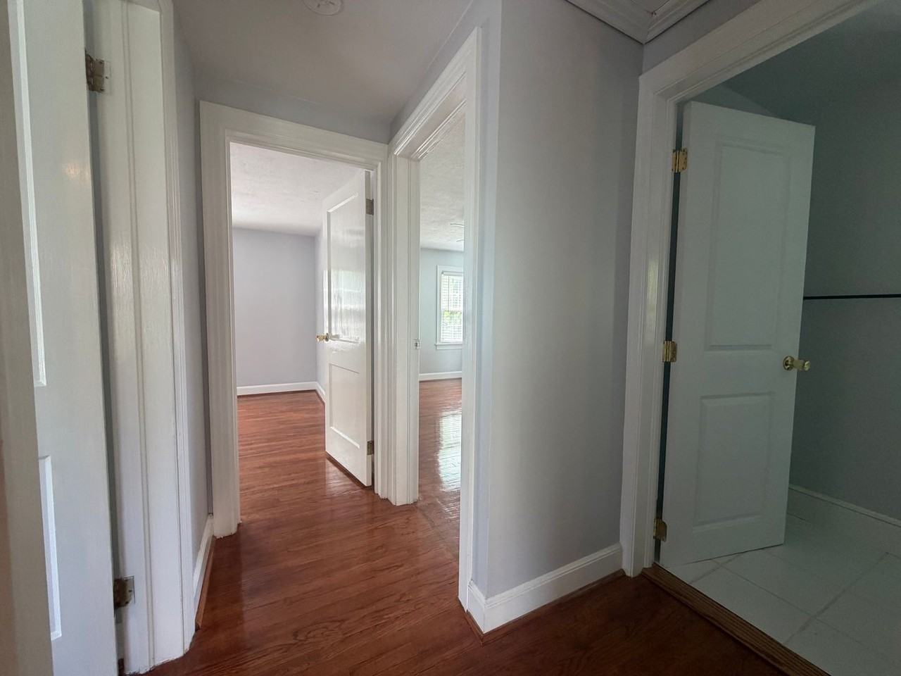90 Allengate Ave - Photo 5 of 11