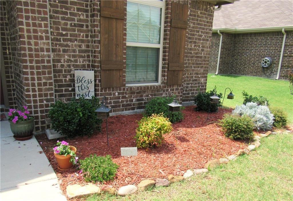 1413 Palasades Ct - Photo 2 of 26