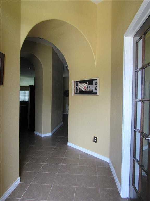 1413 Palasades Ct - Photo 4 of 26