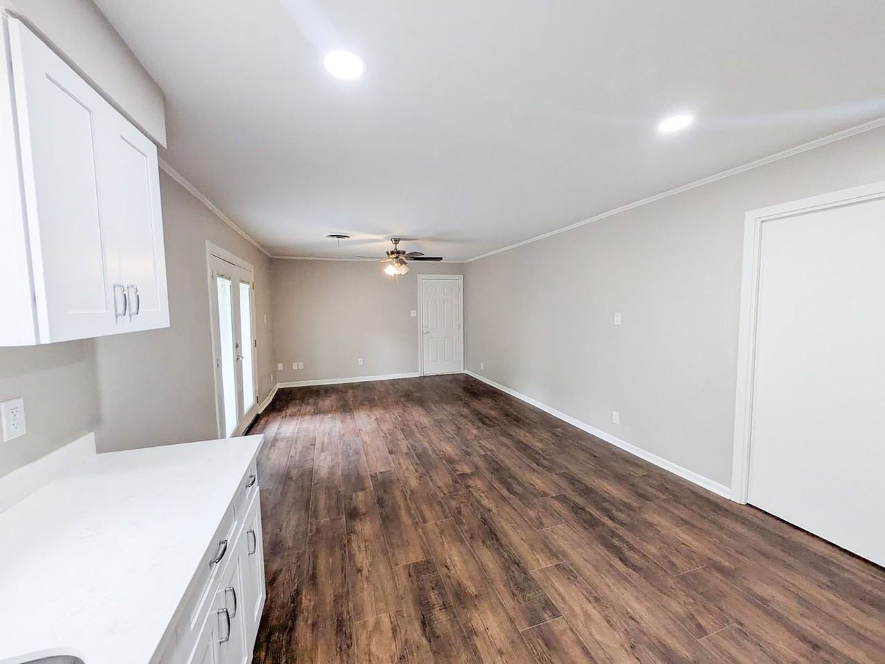 2331 Coronado Pl - Photo 3 of 17