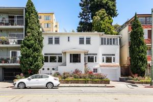 featured image of 2238 Lakeshore Ave