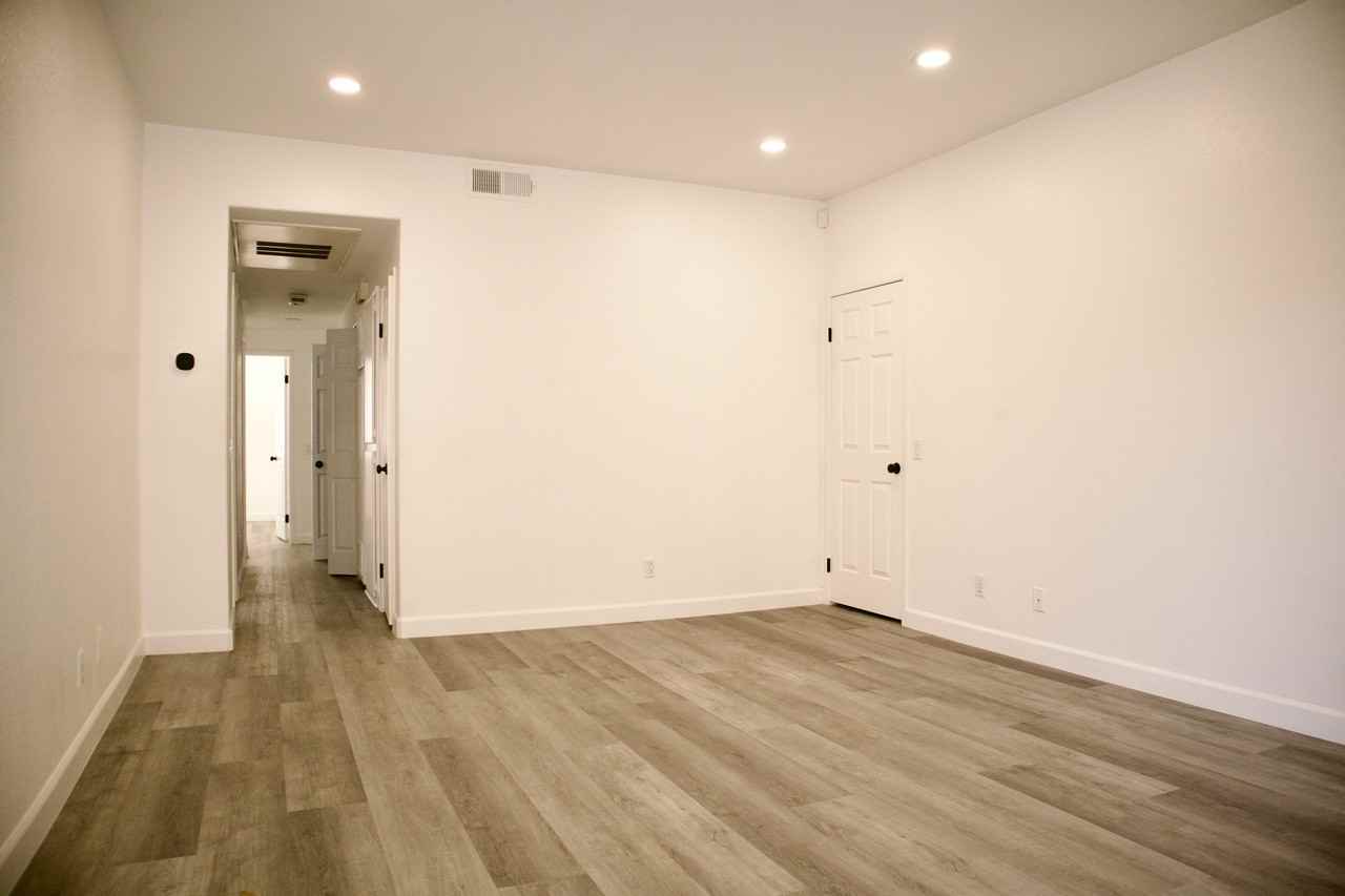 21834 S Vermont Ave #1 - Photo 5 of 34