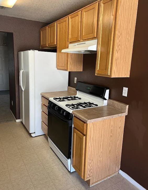 9375 E Yogo Sapphire Ln #1 - Photo 2 of 15