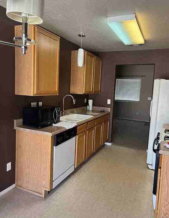 9375 E Yogo Sapphire Ln #1 - Photo 3 of 15