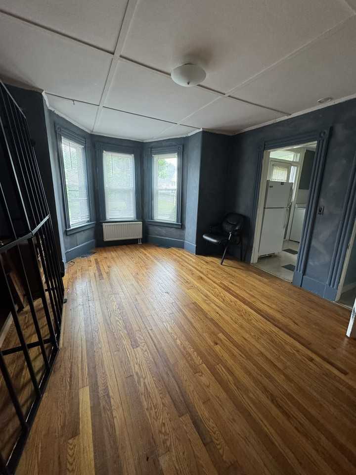 217 State St #217-1 - Photo 2 of 4
