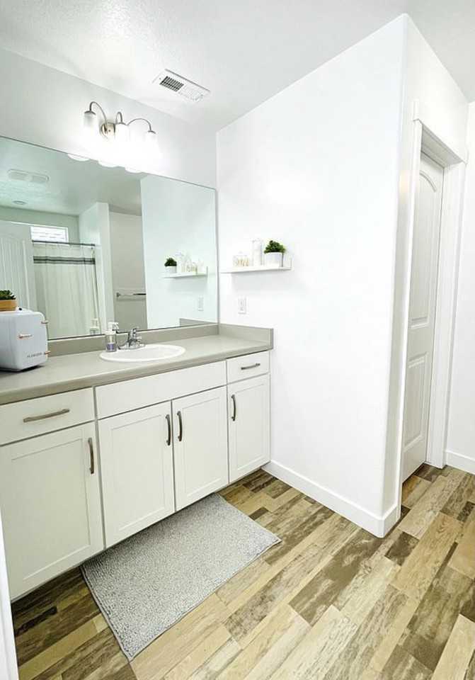 503 S Valkyries Ln #1 - Photo 7 of 20