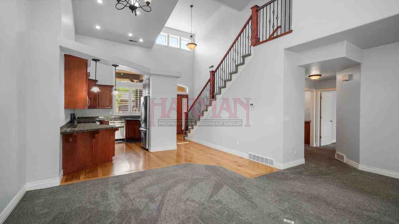 1944 W Golden Pond Way #1 - Photo 7 of 31
