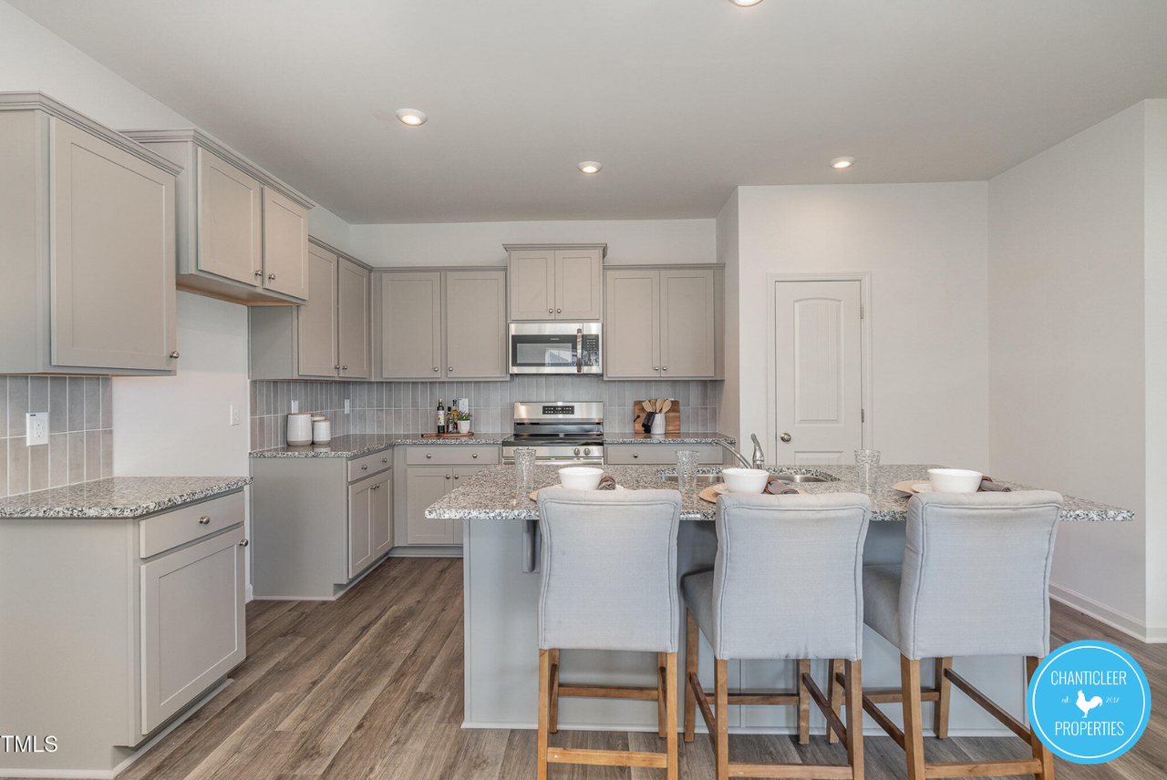 6748 Hardwick Ln #1 - Photo 5 of 16
