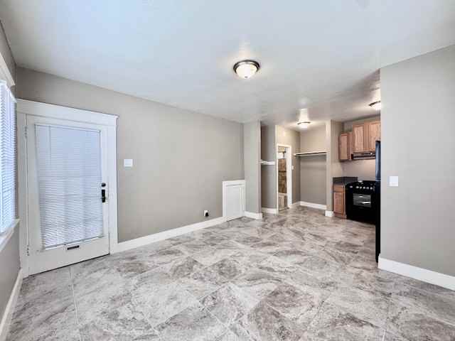 204 Falcon Ave #204 - Photo 6 of 16