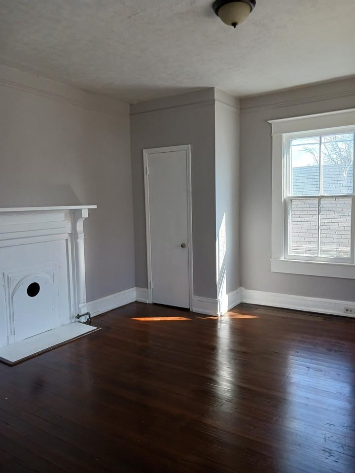 213 Campbell St #1 - Photo 3 of 8