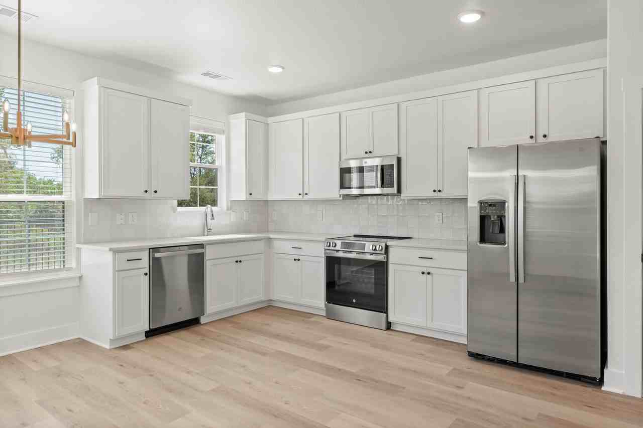 5811 South 31st StreetUnit 605 #605 - Photo 4 of 27