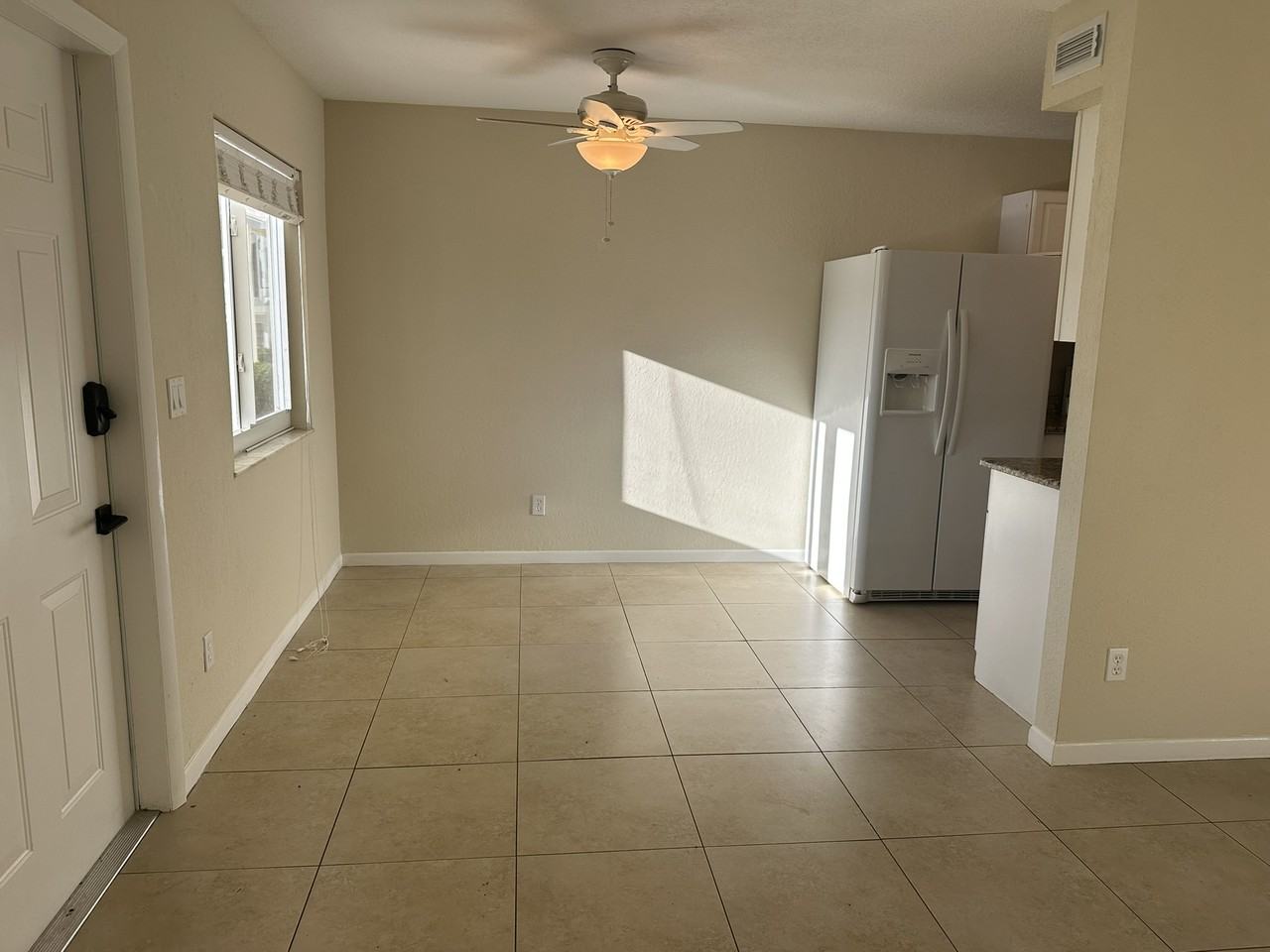 4621 Bayshore Dr Apt Q6 #Q6 - Photo 4 of 12