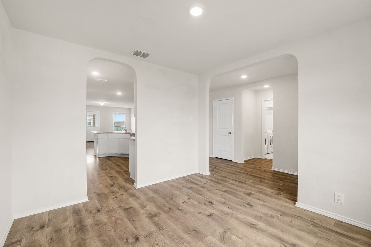 8319 Soothing Creek #1 - Photo 6 of 33