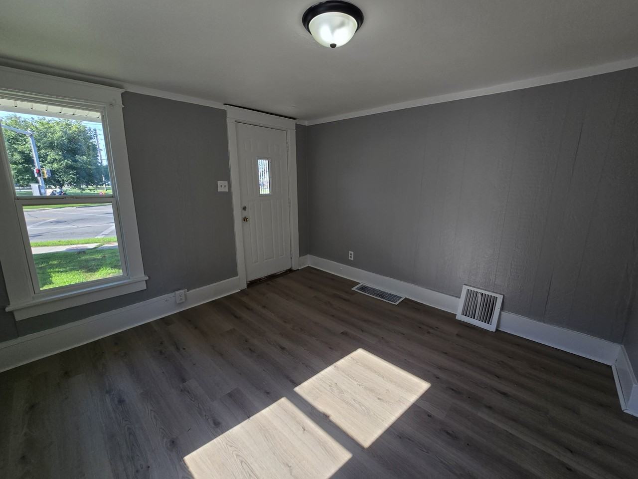 1703 Lafayette St #1 - Photo 3 of 23
