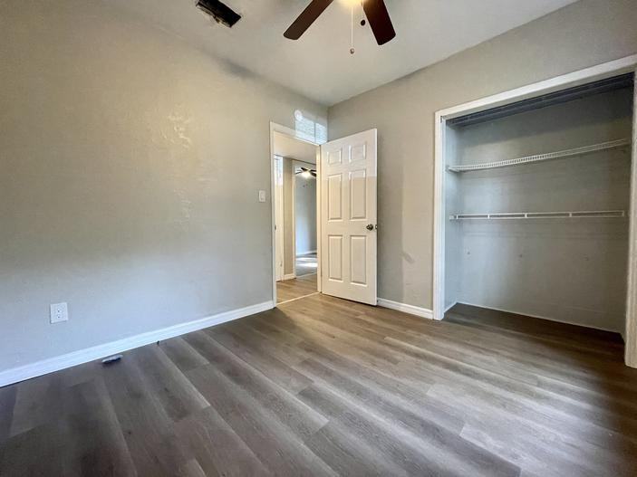 820 Nw 1st Pl #1 - Photo 6 of 9