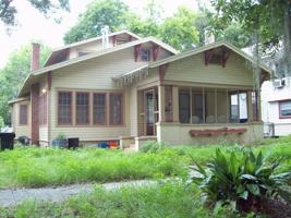 featured image of 110 Nw 7th Ter #1