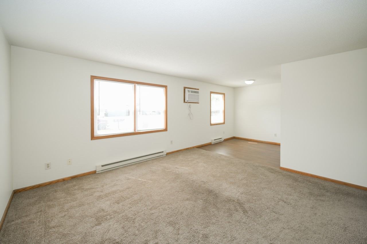 2826 Northern Valley Dr Ne #2826-2 - Photo 4 of 8