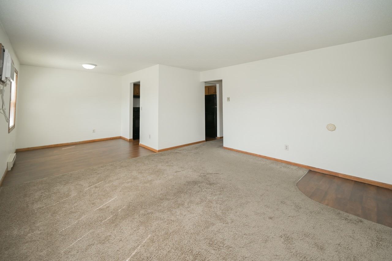 2826 Northern Valley Dr Ne #2826-2 - Photo 5 of 8