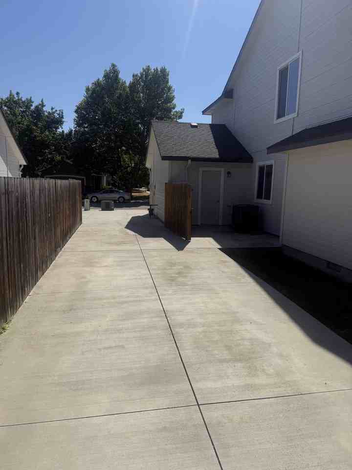 6489 S Cheshire Ave #1 - Photo 6 of 37