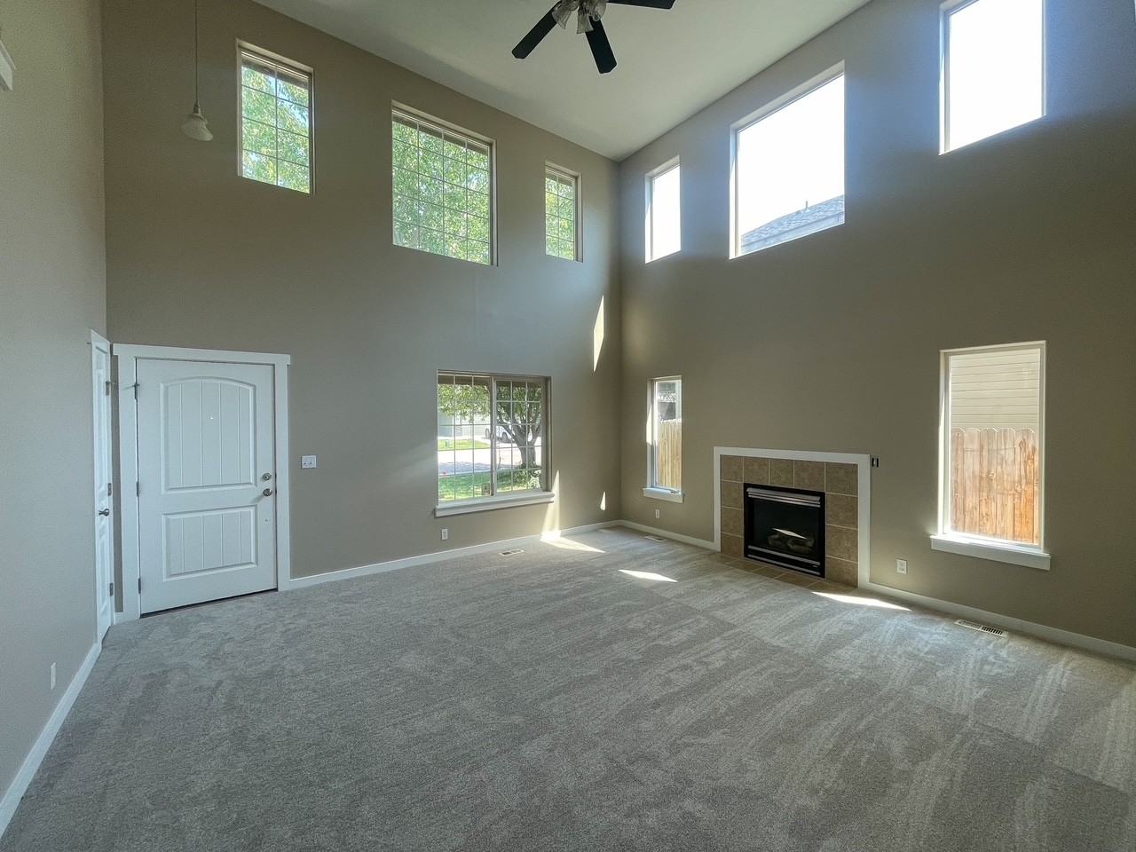 6489 S Cheshire Ave #1 - Photo 7 of 37