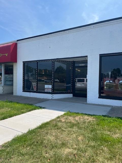 22228 Gratiot Ave #1