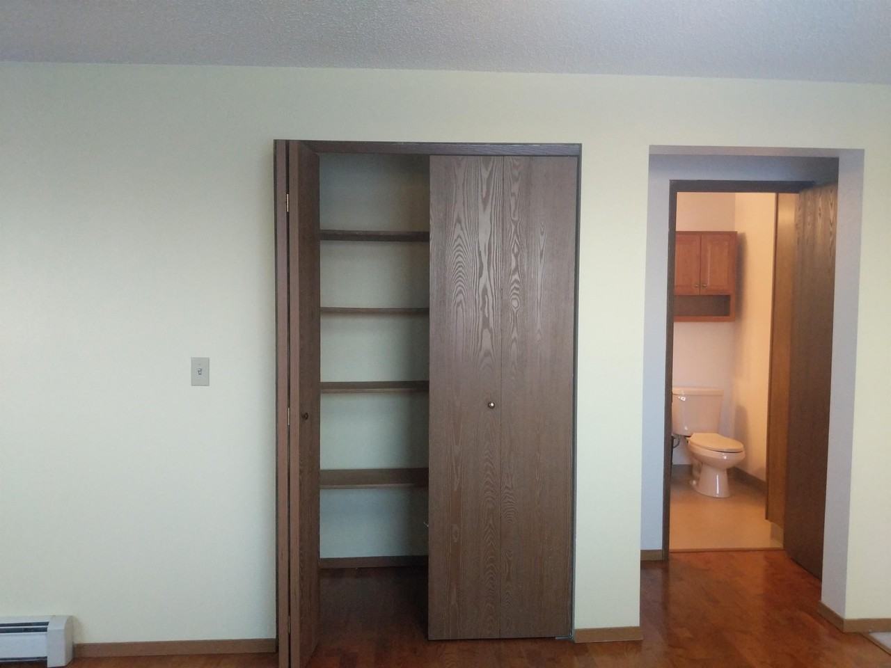 2441 2441 Hill RdUnit A #1 - Photo 3 of 16