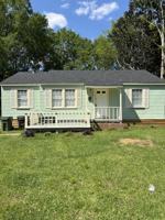 featured image of 1719 1st Ter #1