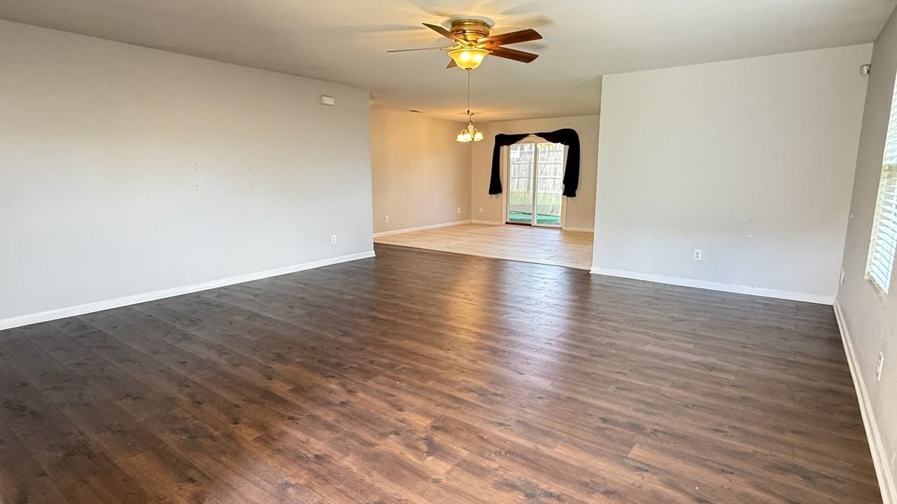 144 Sagebrook Dr #1 - Photo 4 of 22