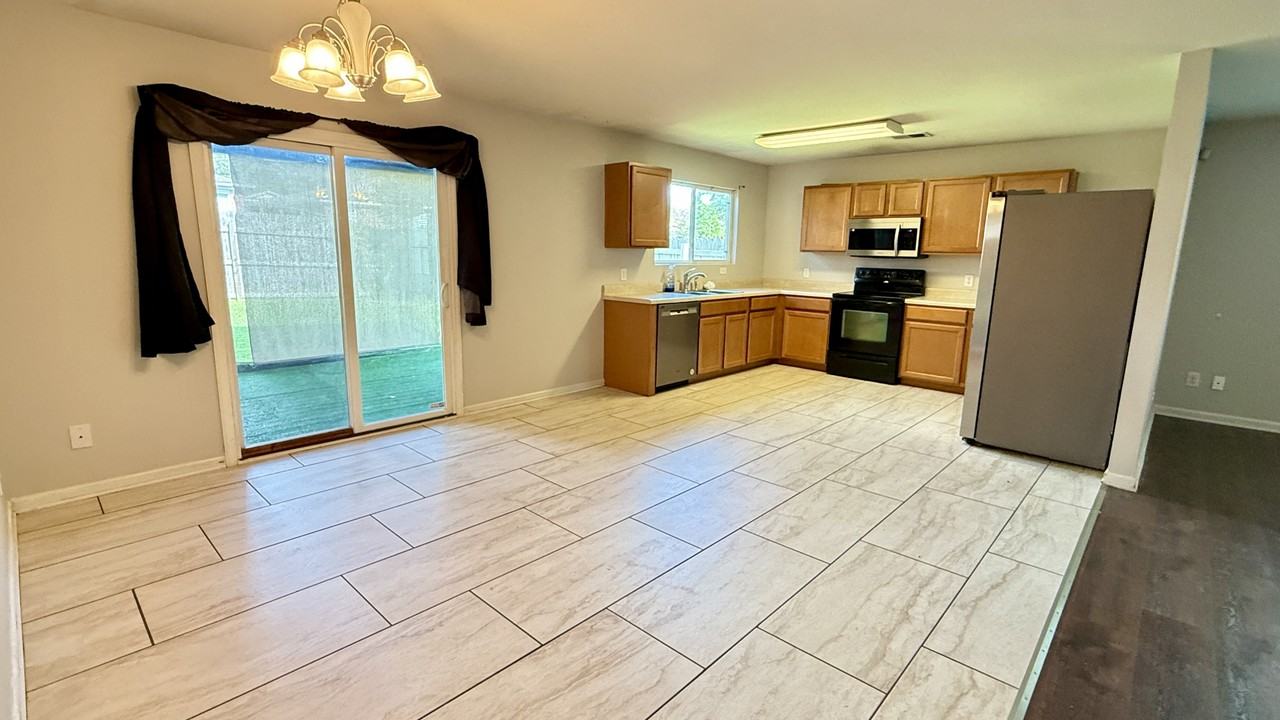 144 Sagebrook Dr #1 - Photo 7 of 22