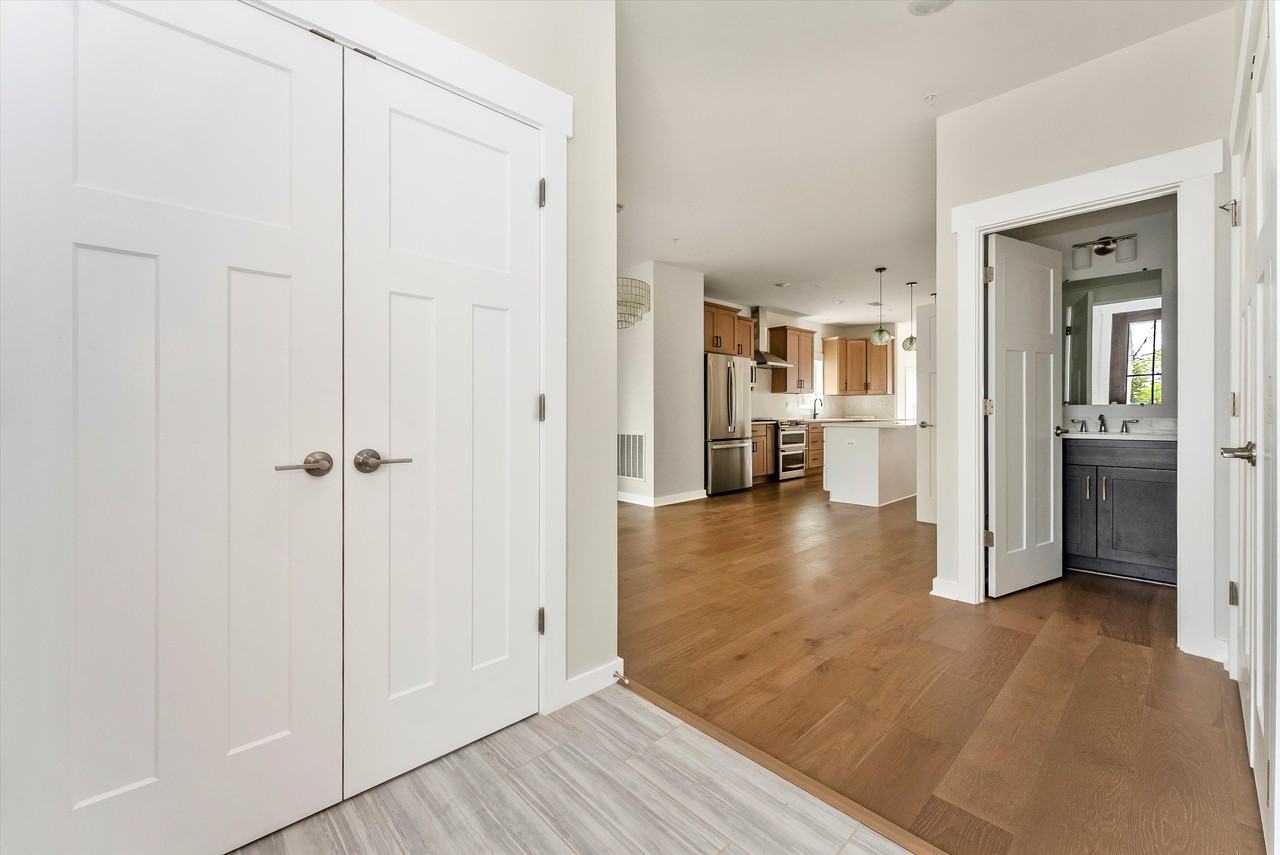 328 Madison St Apt A #1 - Photo 3 of 27