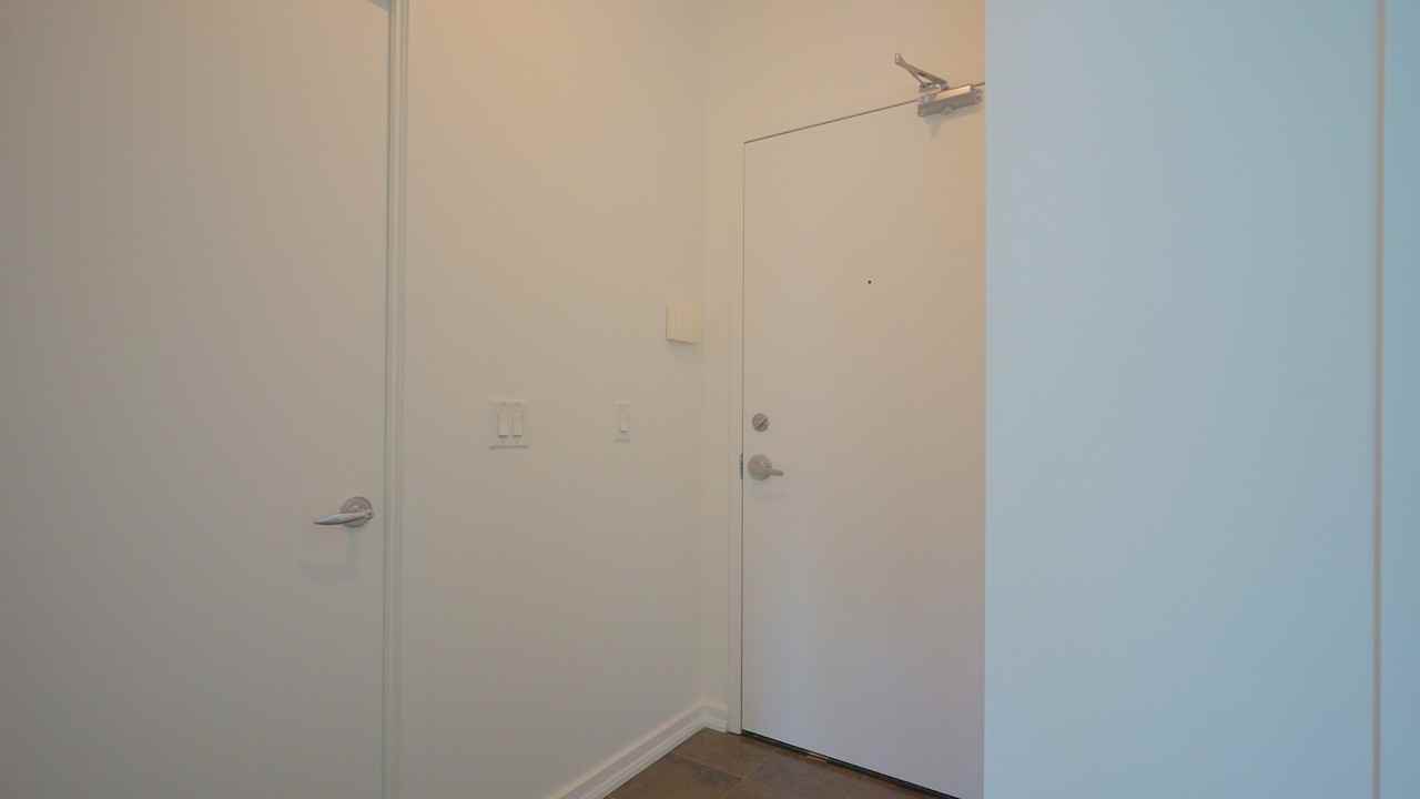 208 The Waterclub Condominiums #2401 - Photo 3 of 17