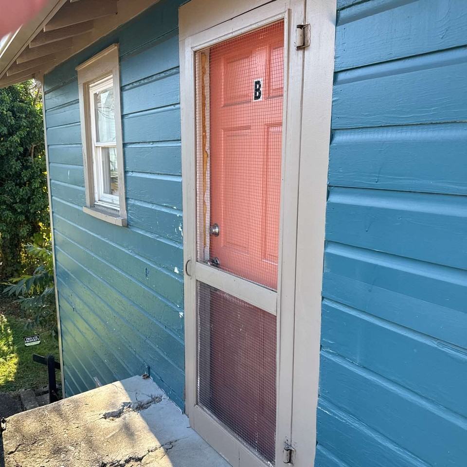 501 S Sterling St #B - Photo 2 of 12