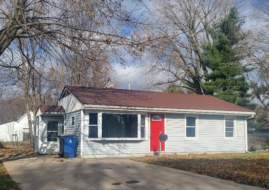 10 Mcewen Ct #1