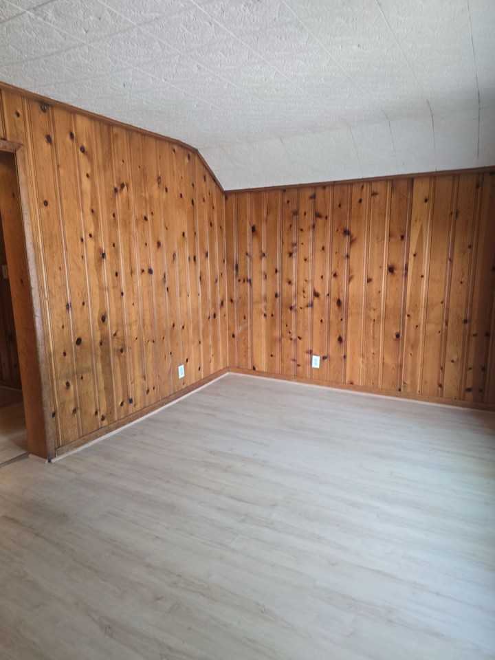 1206 Haney Ave Fl 2 #1 - Photo 4 of 11