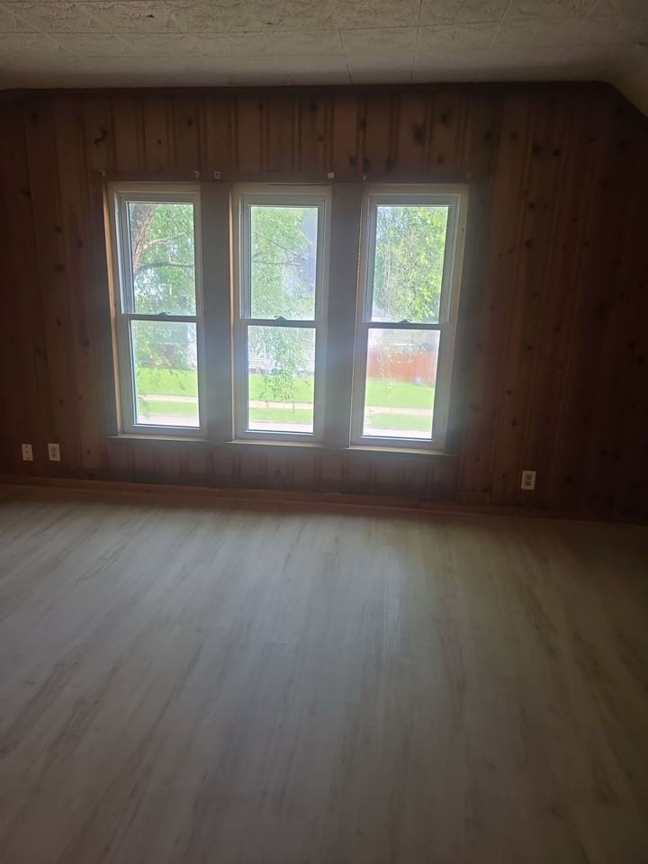 1206 Haney Ave Fl 2 #1 - Photo 6 of 11