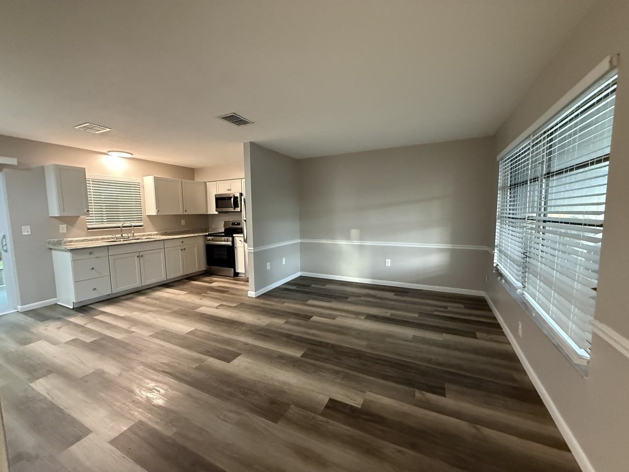 352 Briarwood Rd #1 - Photo 4 of 14