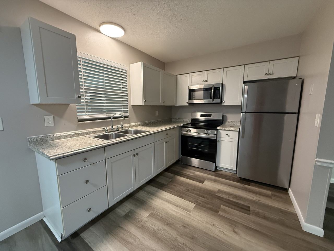352 Briarwood Rd #1 - Photo 5 of 14