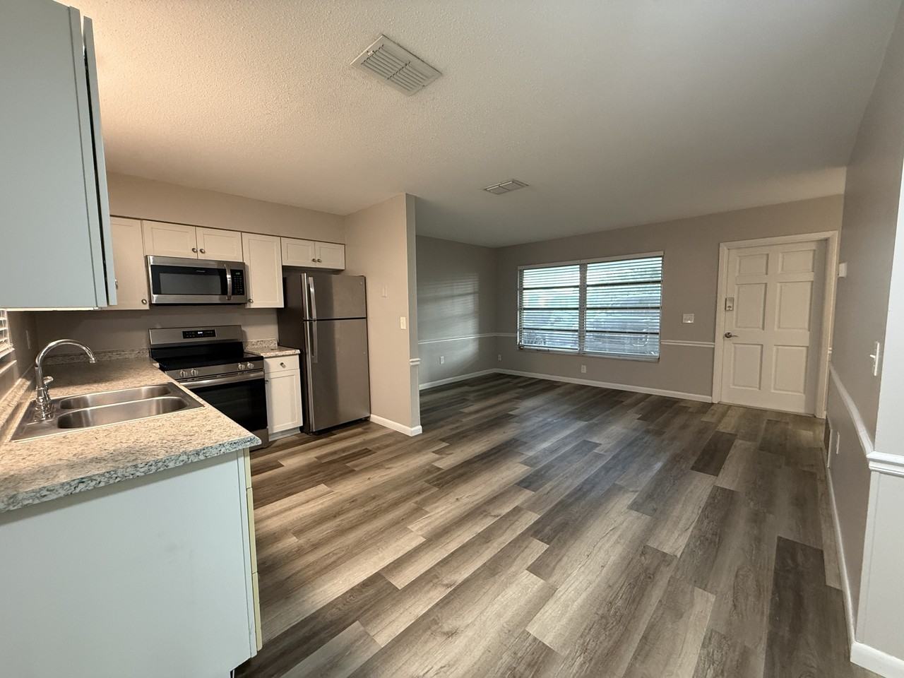 352 Briarwood Rd #1 - Photo 7 of 14