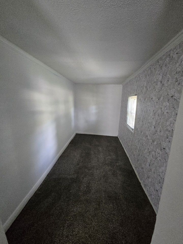 30 N Elm St #1