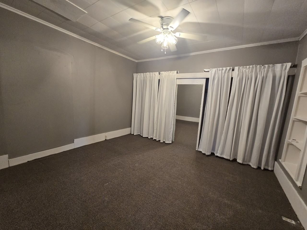 30 N Elm St #1 - Photo 2 of 7