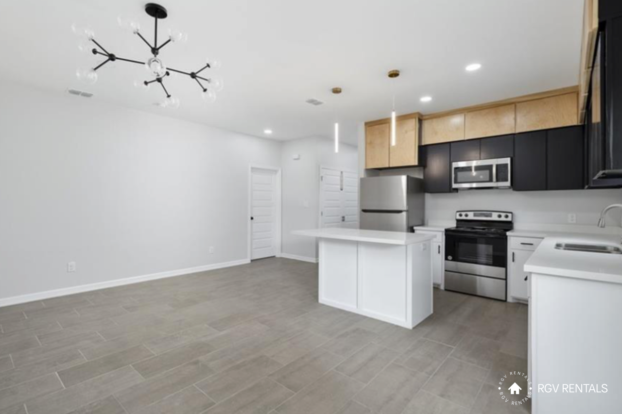 3813 N Mezcal Dr #3