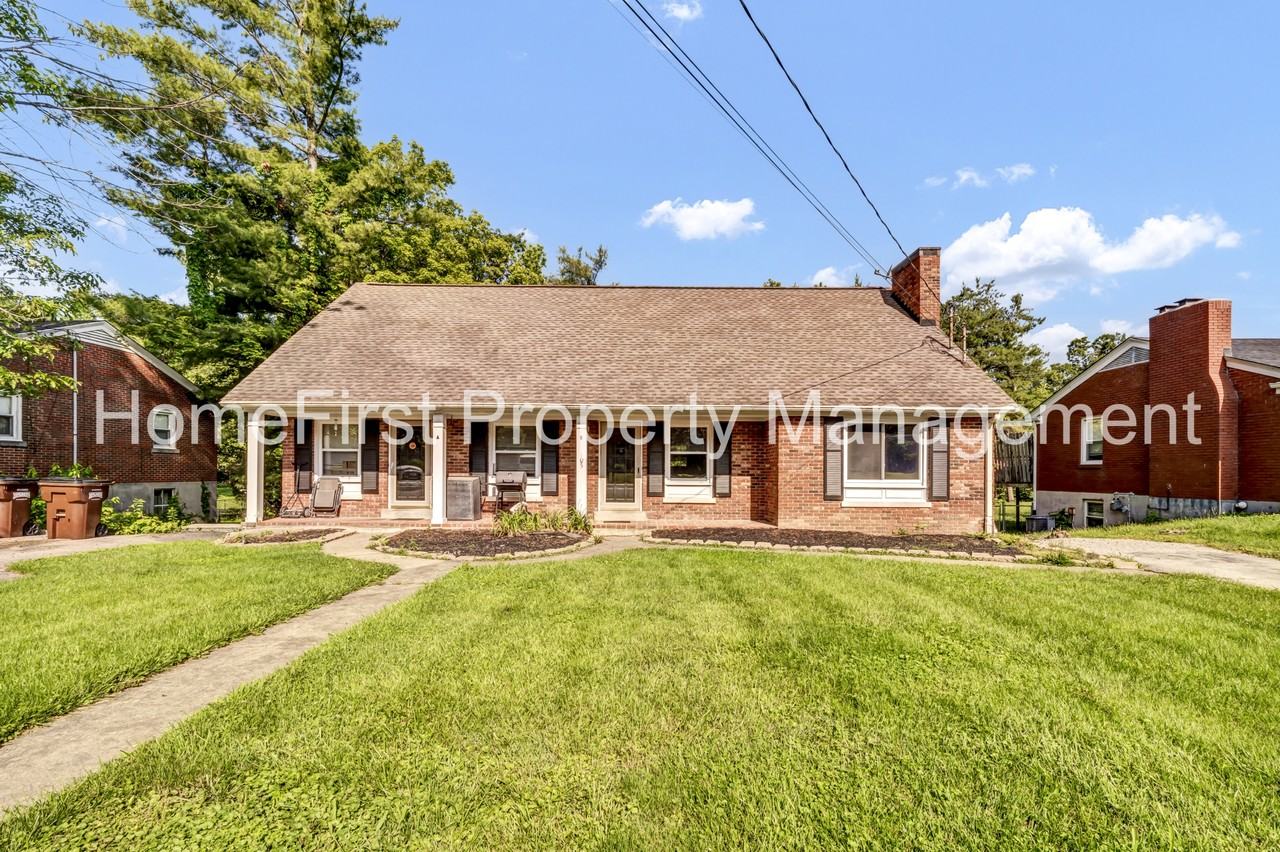 105 Meadowlark Dr #B - Photo 2 of 30