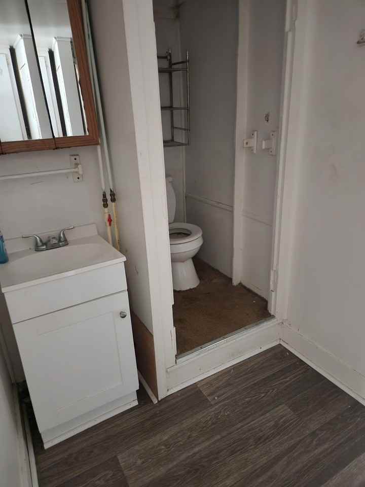800.5 Virginia Avenue. Martinsburg WV 25401 #1 - Photo 7 of 7