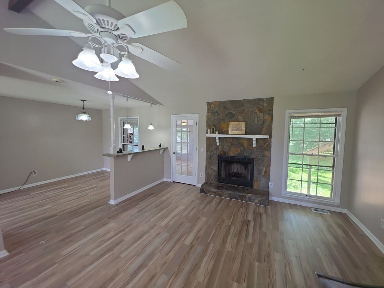 3582 Winchester Rd #1 - Photo 3 of 15